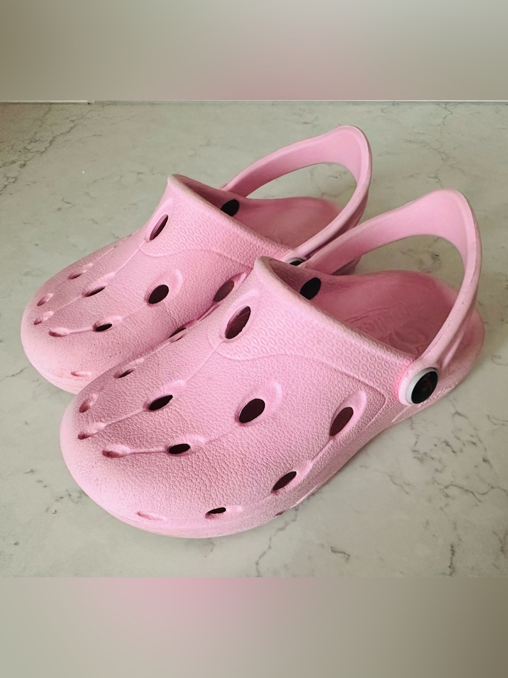 Kids Clogs (Girl’s Size 9-10)